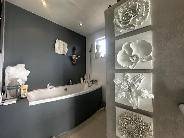 6 Bedroom Property for Sale in Dan Pienaar Free State